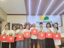 NANOFRANCE TẶNG QUÀ TRUNG THU CHO CÁN BỘ CÔNG NHÂN VIÊN