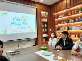 Bạn chọn thử thách hay an toàn? – Chủ đề chào tháng 4 của văn phòng NanoFrance!