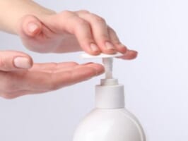 Dung dịch vệ sinh nam giới mua ở đâu- Địa chỉ nào uy tín